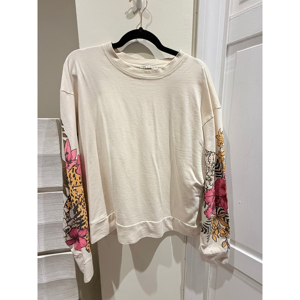 Zara Womens Large Cream Oversized Sweatshirt Floral Leopard Graphic Sleeve L